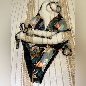 H&M Floral two piece bikini